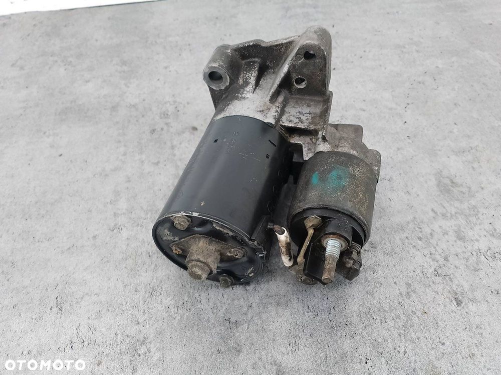 ROZRUSZNIK RENAULT GRAND SCENIC II 8200466754 0001106023  BOSCH 2.0 16V - 2