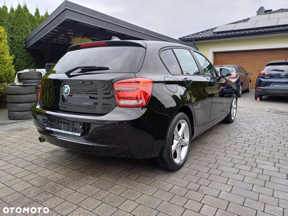 BMW Seria 1 116i - 6