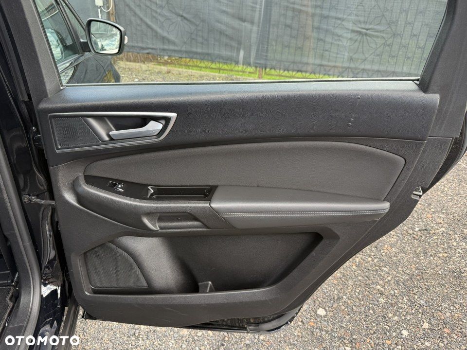 Ford S-Max 2.0 TDCi Titanium - 36