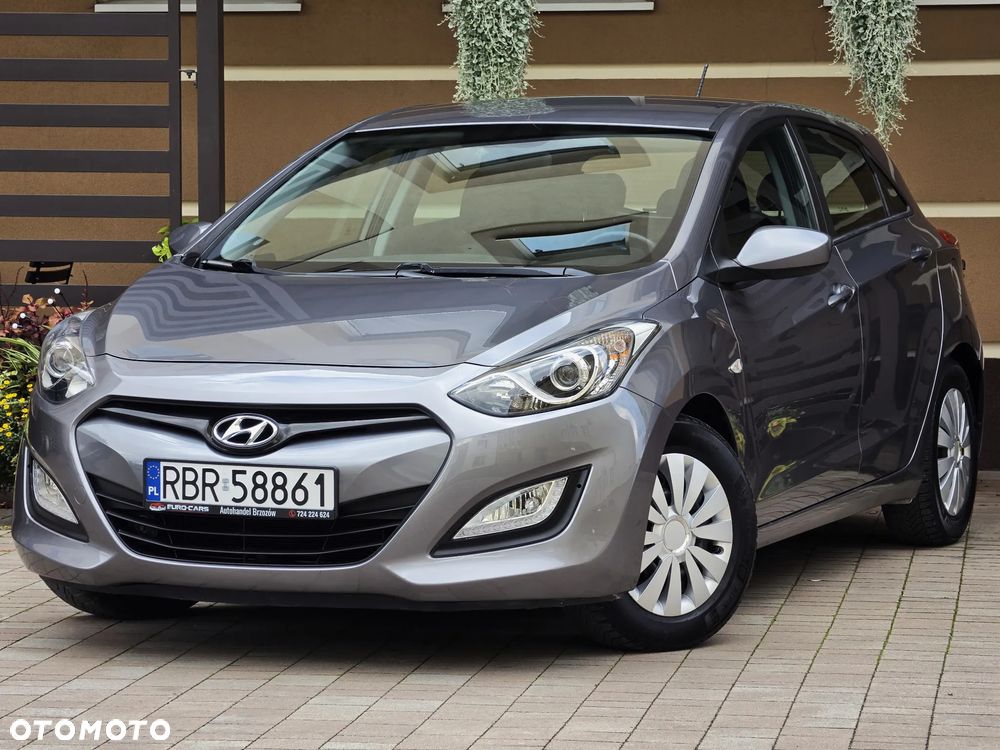Hyundai i30 1.4 Comfort - 11