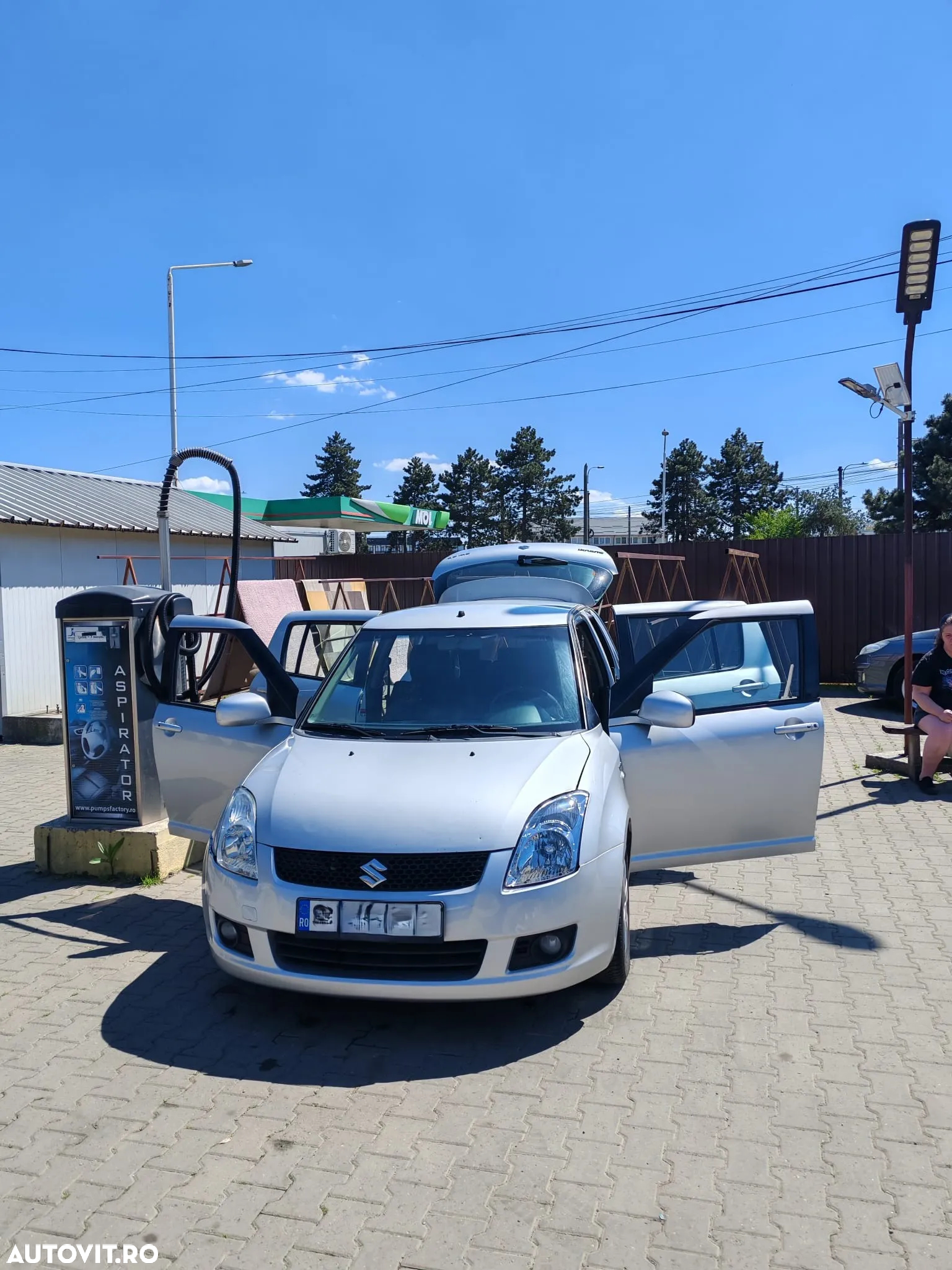 Suzuki Swift - 2