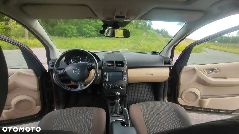 Mercedes-Benz Klasa A 150 Elegance - 28