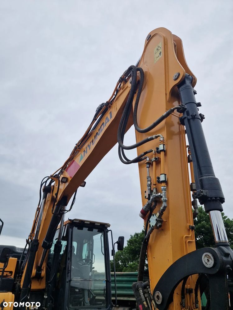 Hyundai HW140 - 12