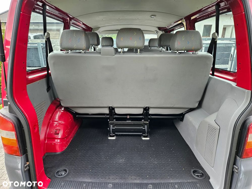 Volkswagen Transporter T5 Doka Kurz Trendline - 10