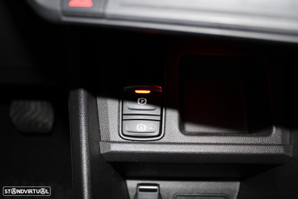 Renault 5 E-Tech 52 kWh Iconic Cinq Autonomia Conforto - 23