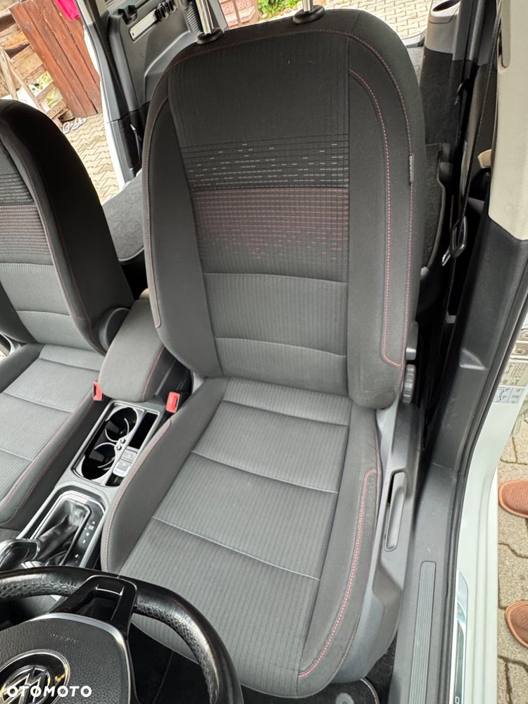 Volkswagen Touran 2.0 TDI SCR (BlueMotion Technology) DSG SOUND - 10