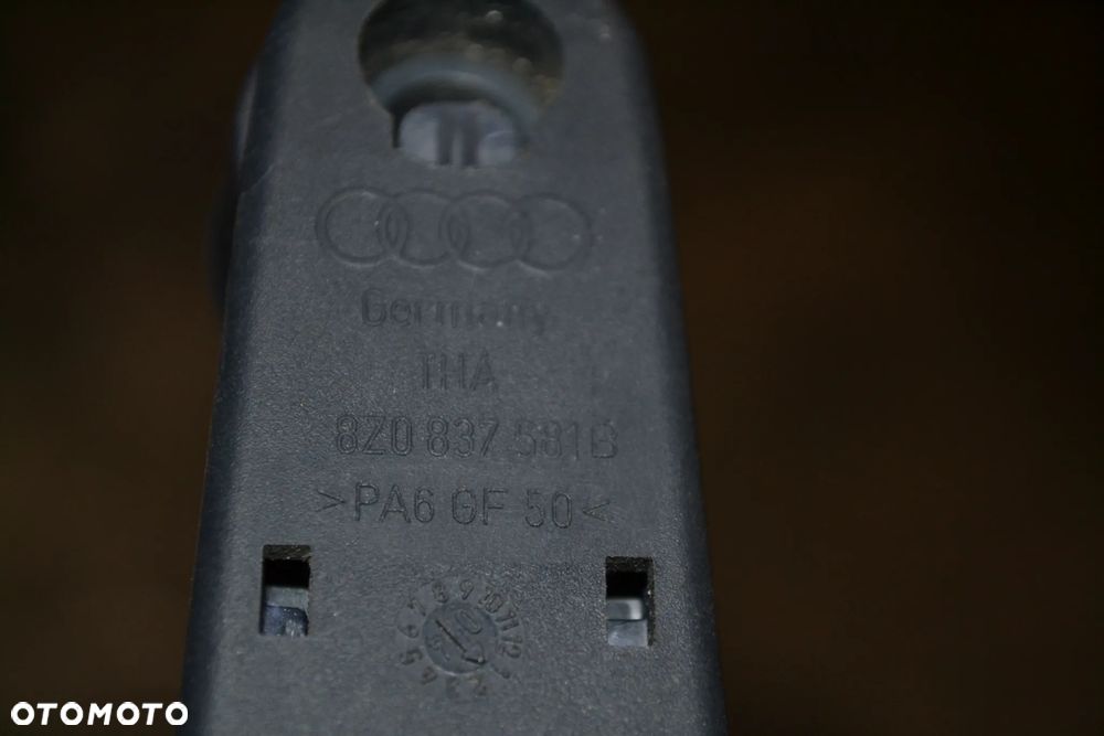 AUDI A4 B6 B7 A2 KORBKA SZYB ORYGINAŁ 8Z0837581B - 3