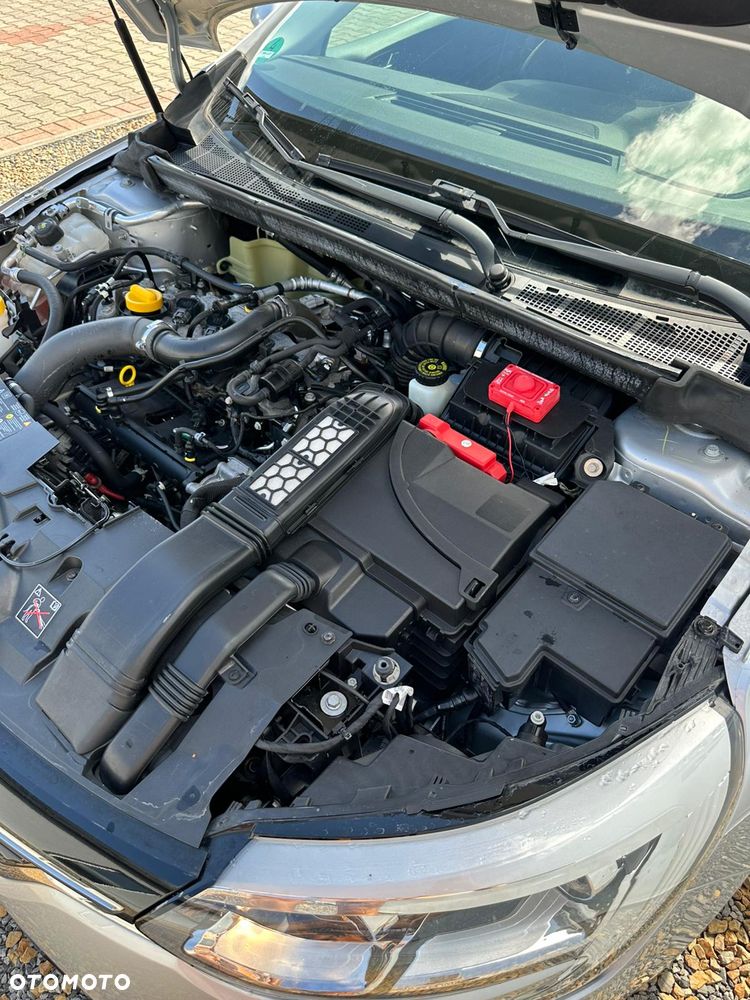 Renault Megane ENERGY TCe 100 LIFE - 25