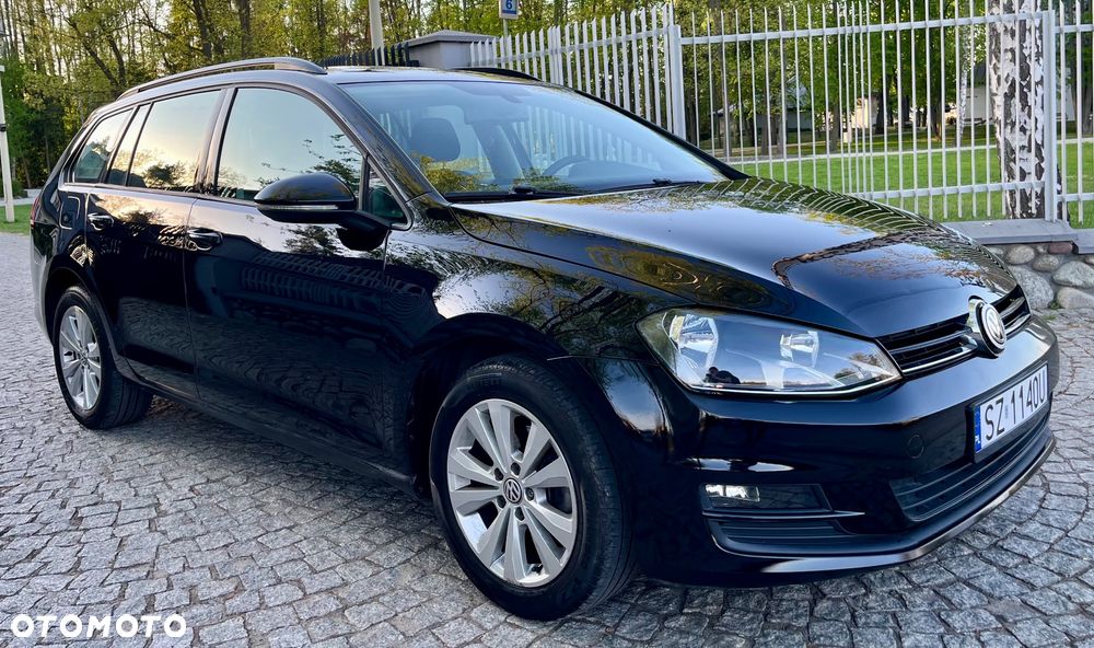 Volkswagen Golf 1.6 TDI DPF BlueMotion - 9
