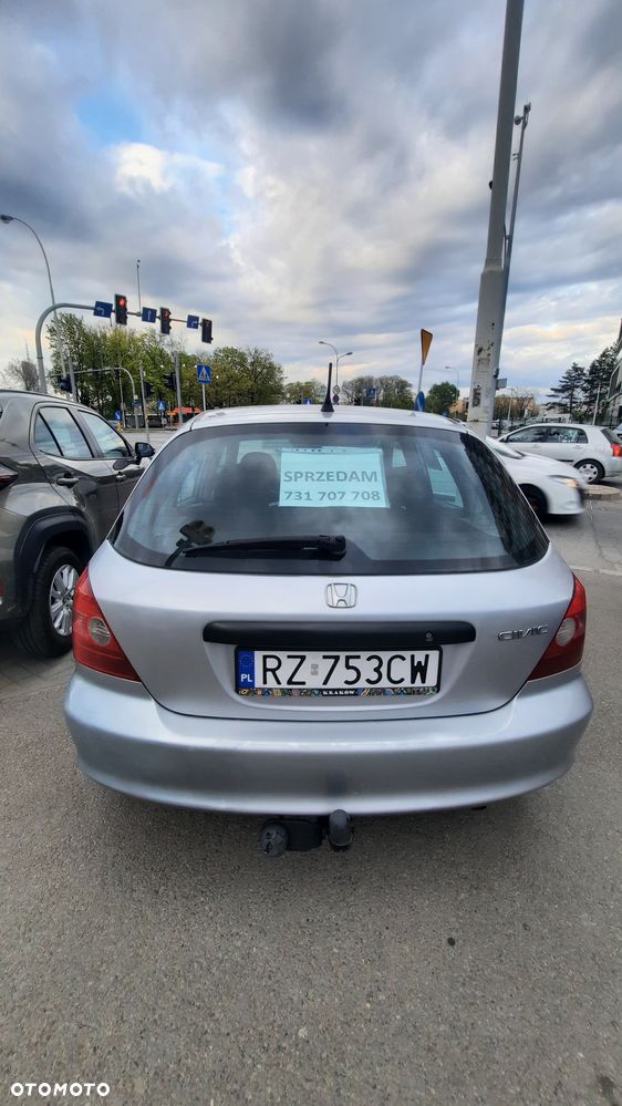 Honda Civic 1.4i S - 2