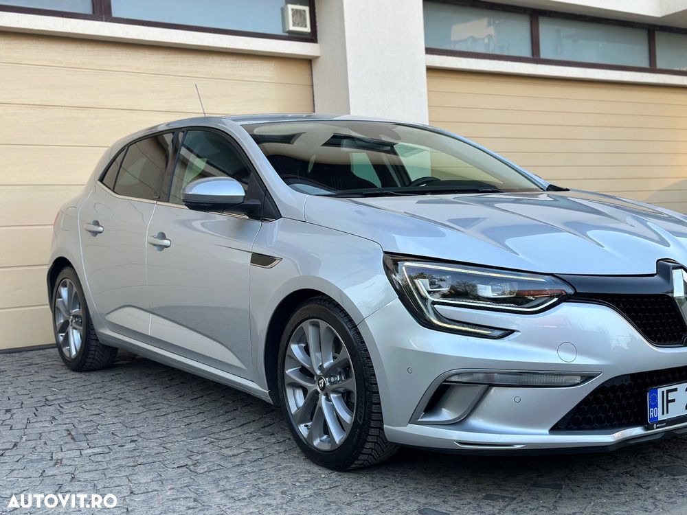 Renault Megane ENERGY TCe 205 EDC GT - 16
