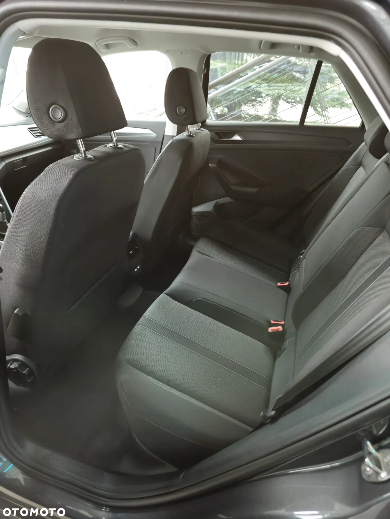 Volkswagen T-Roc 1.5 TSI Life Plus DSG - 10