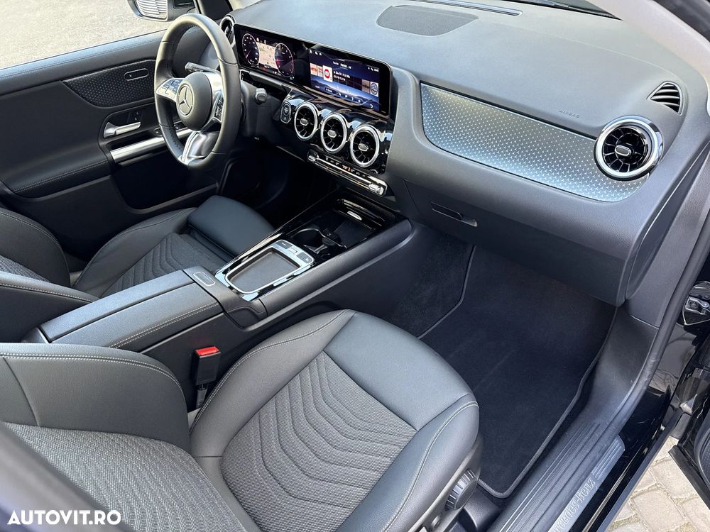 Mercedes-Benz GLA 180 7G-DCT Entry - 17