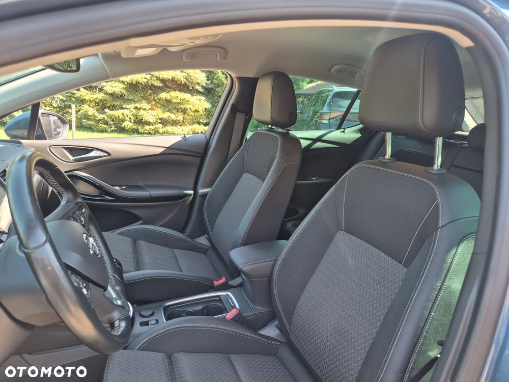 Opel Astra 1.4 Business - 21