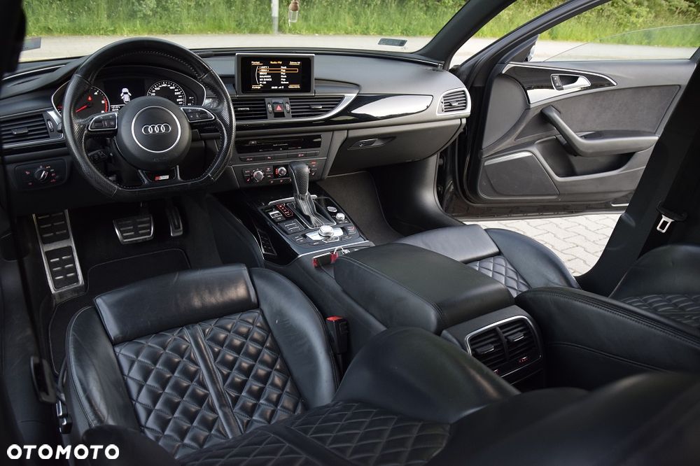 Audi A6 Avant 2.0 TDI ultra S tronic - 14