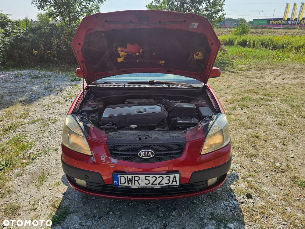 Kia Rio 1.6 Sport - 17