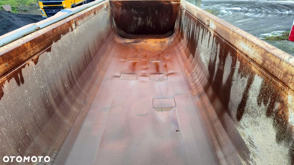 Schmitz Cargobull SKI 24 - 5