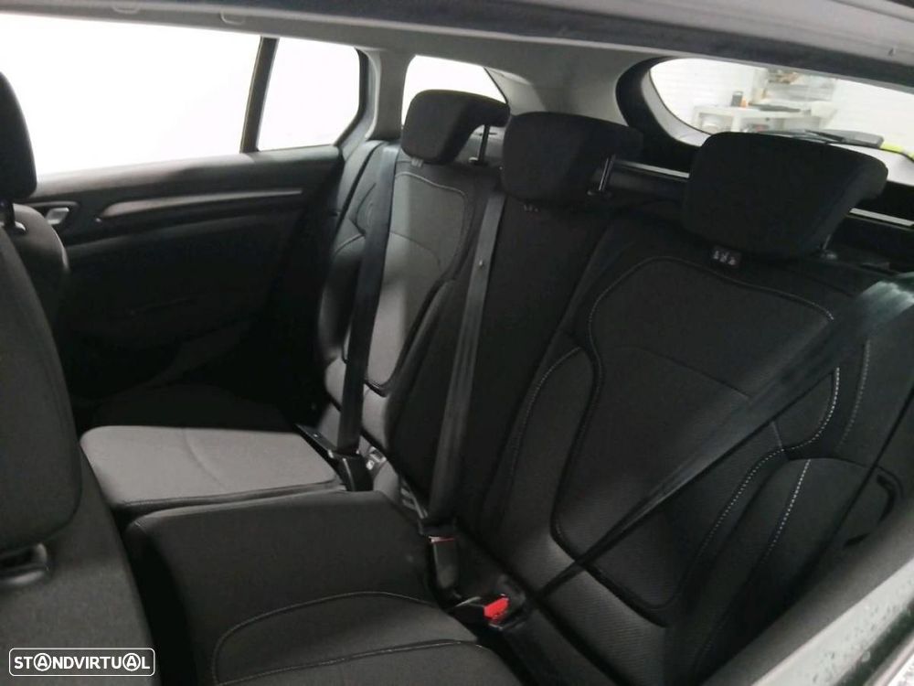 Renault Mégane Sport Tourer 1.5 Blue dCi Equilibre EDC - 3