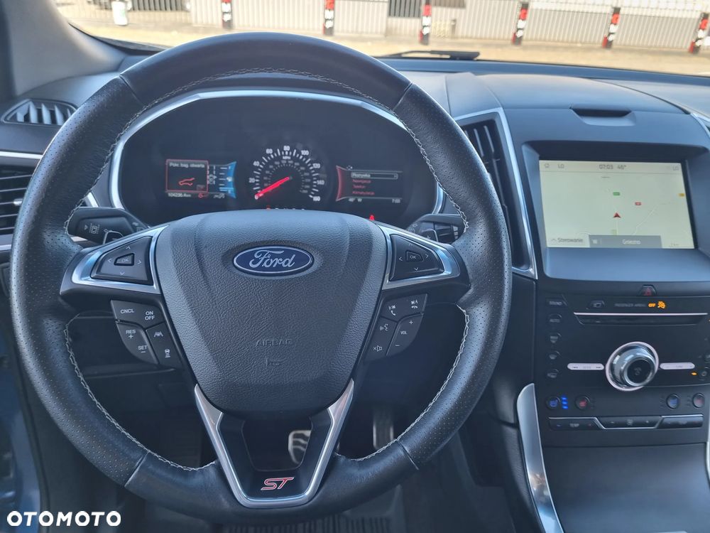 Ford Edge - 31