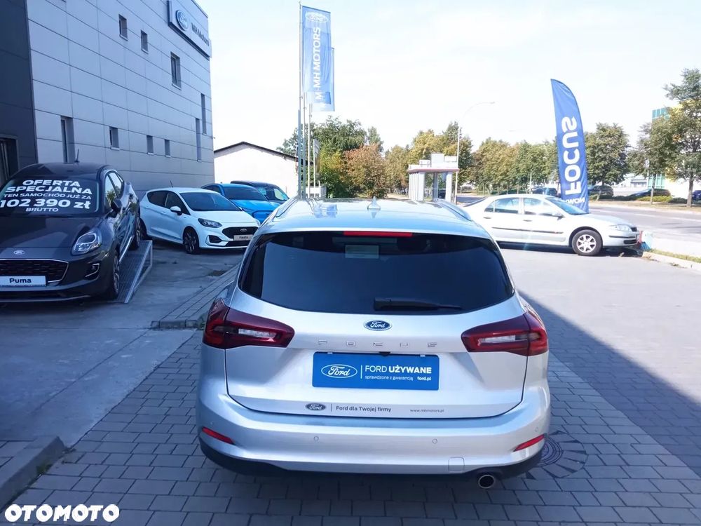 Ford Focus 1.0 EcoBoost Titanium Design - 8