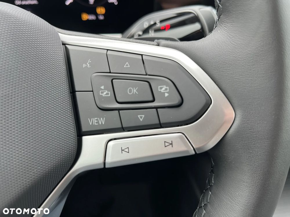 Volkswagen Passat - 28
