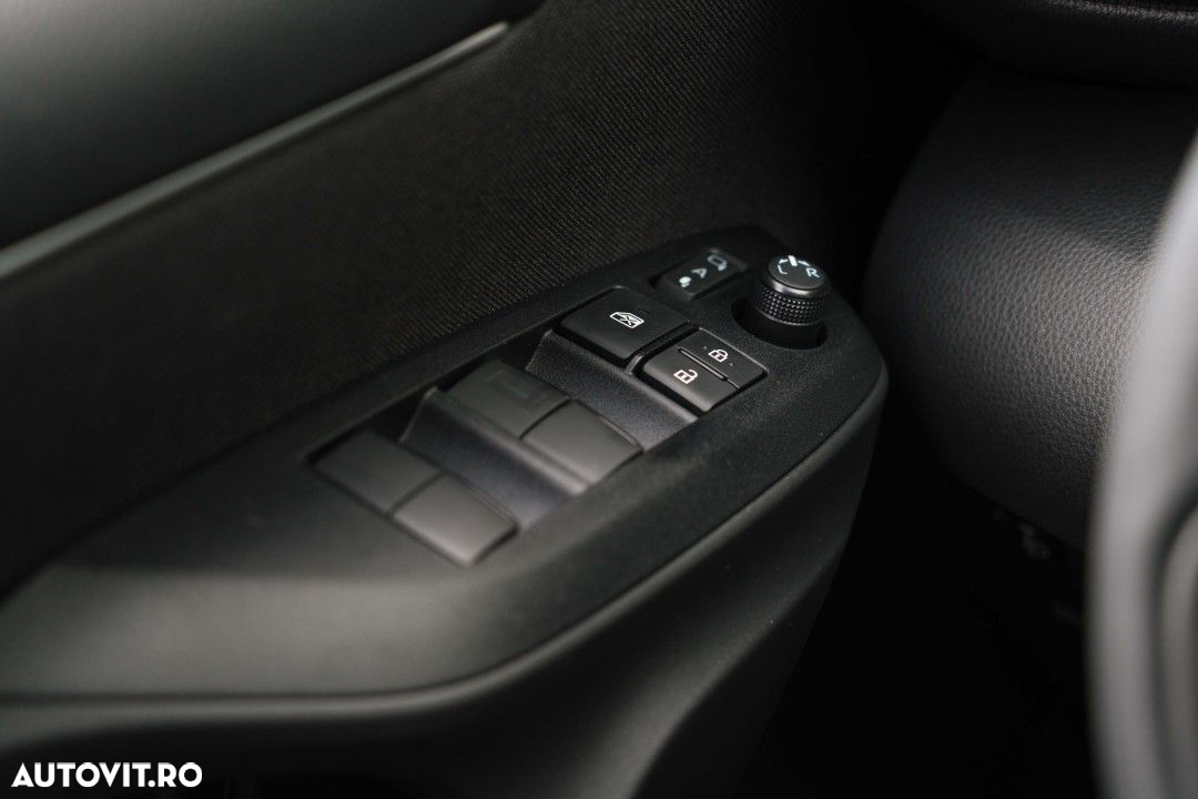Mazda 2 - 17