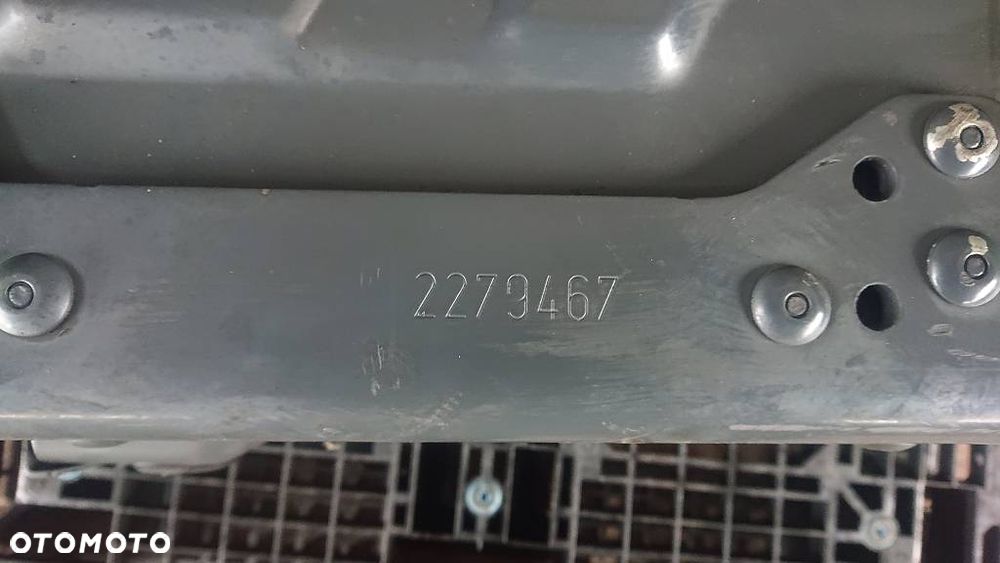 # SCANIA R S XPI ALBATROS EURO 6 DC13 2017r SKRZYNKA NA AKUMULATORY AKUMULATORÓW 2232992 2232100 2279467 - 3