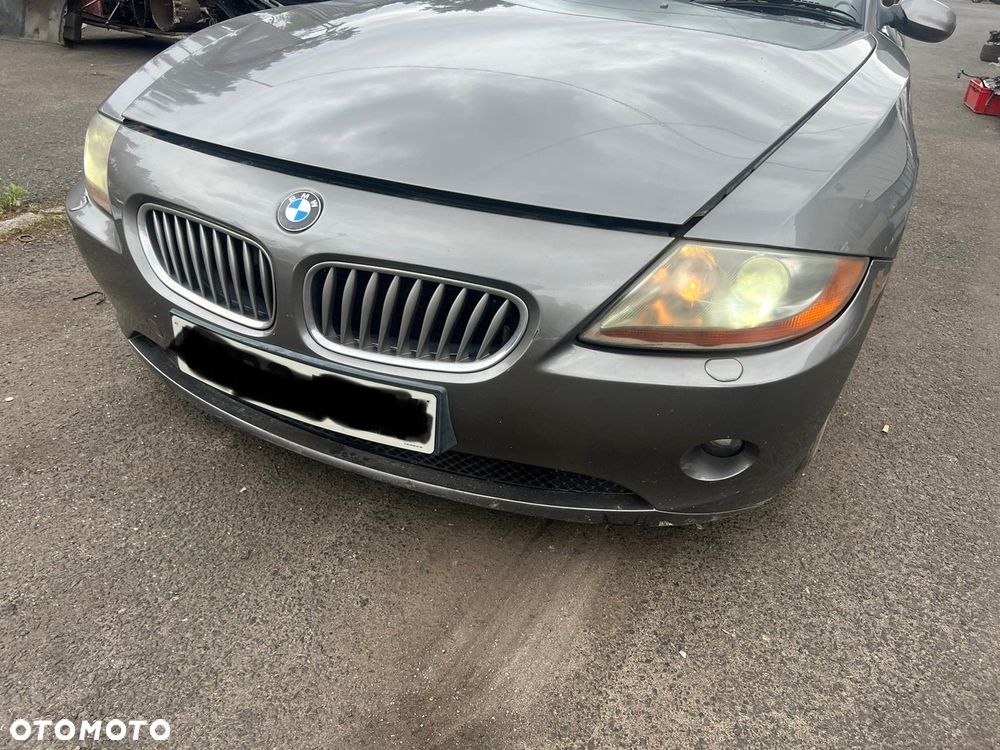 Zderzak przód przedni kompletny z4 e85 e86 472 Sterlinggrau - 1