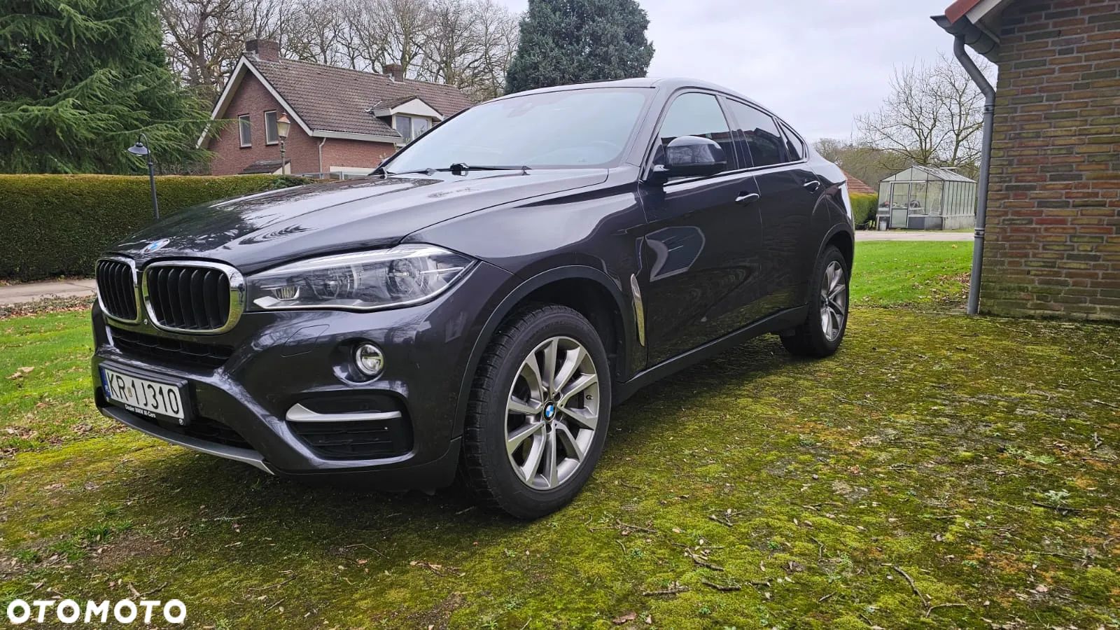 BMW X6 xDrive50i - 1