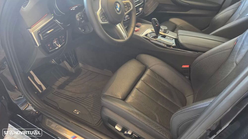 BMW 520 d Pack M Auto - 42