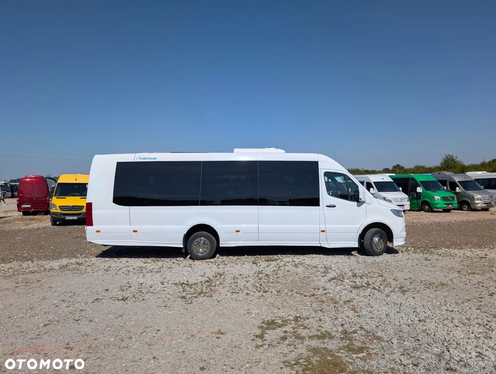 Mercedes-Benz Sprinter 517 - 4