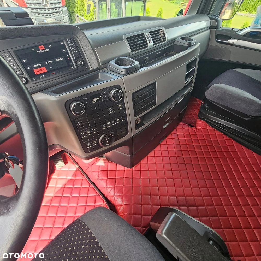 MAN TGX - 8