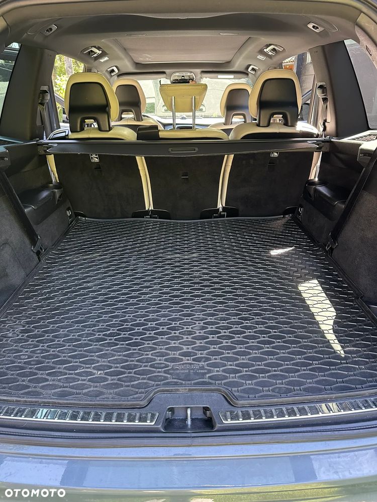 Volvo XC 90 T6 GPF AWD R-Design - 10
