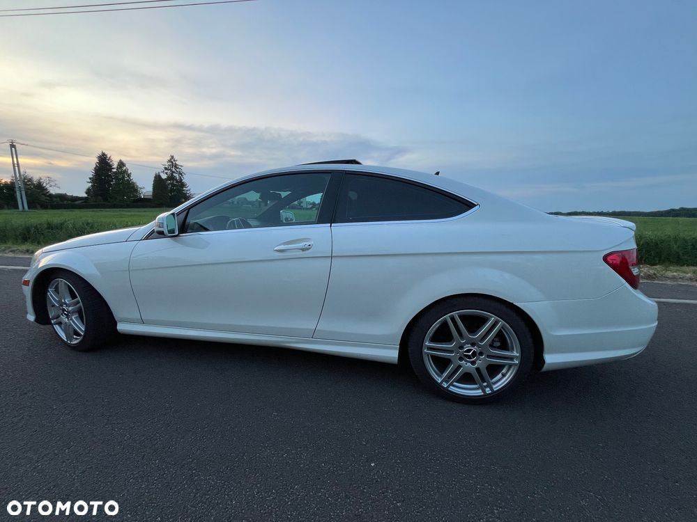 Mercedes-Benz Klasa C 350 7G-TRONIC Edition - 4