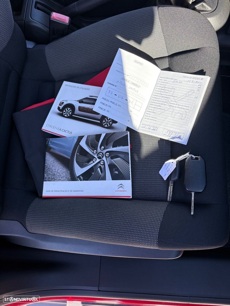 Citroën C4 Cactus 1.2 PureTech Shine - 37