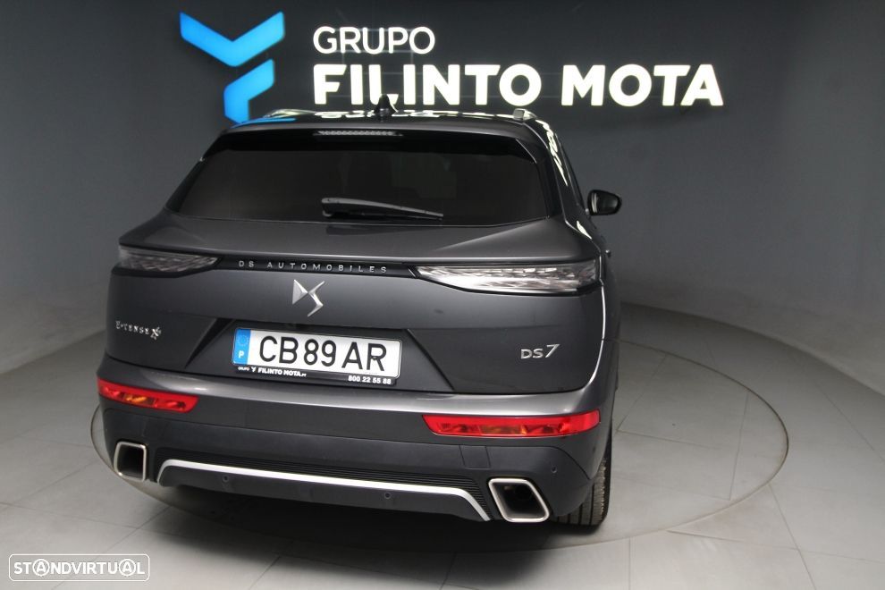 DS DS7 4x4 300 Rivoli - 3