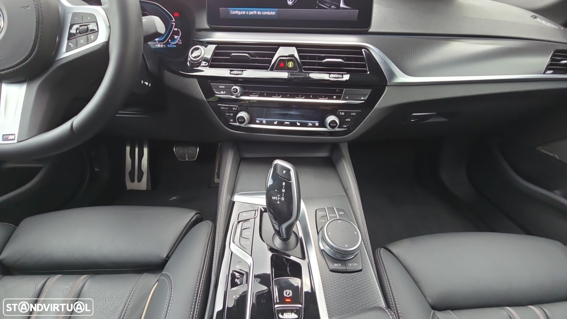 BMW 545 e xDrive Pack M - 13