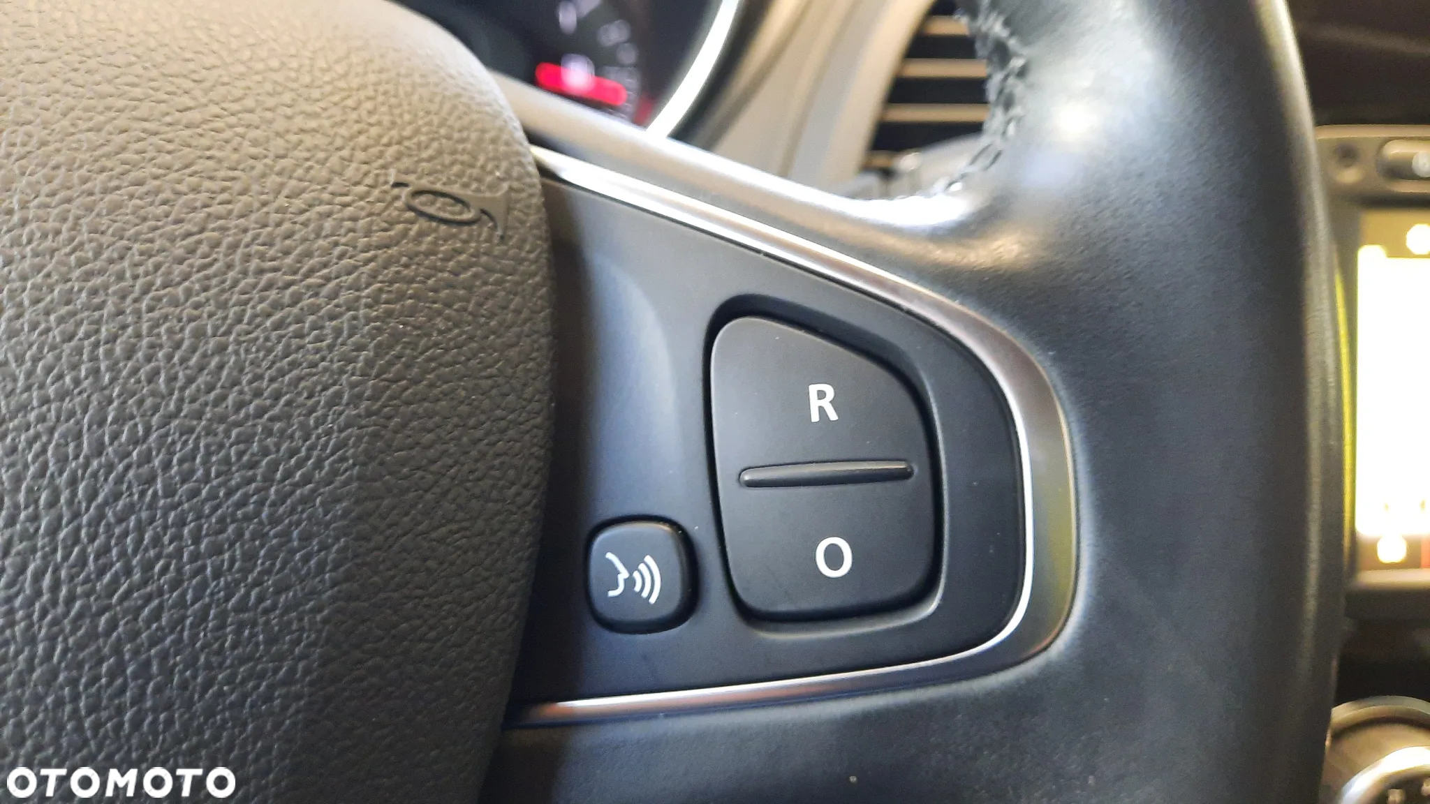 Renault Captur 1.3 TCe Intens - 20