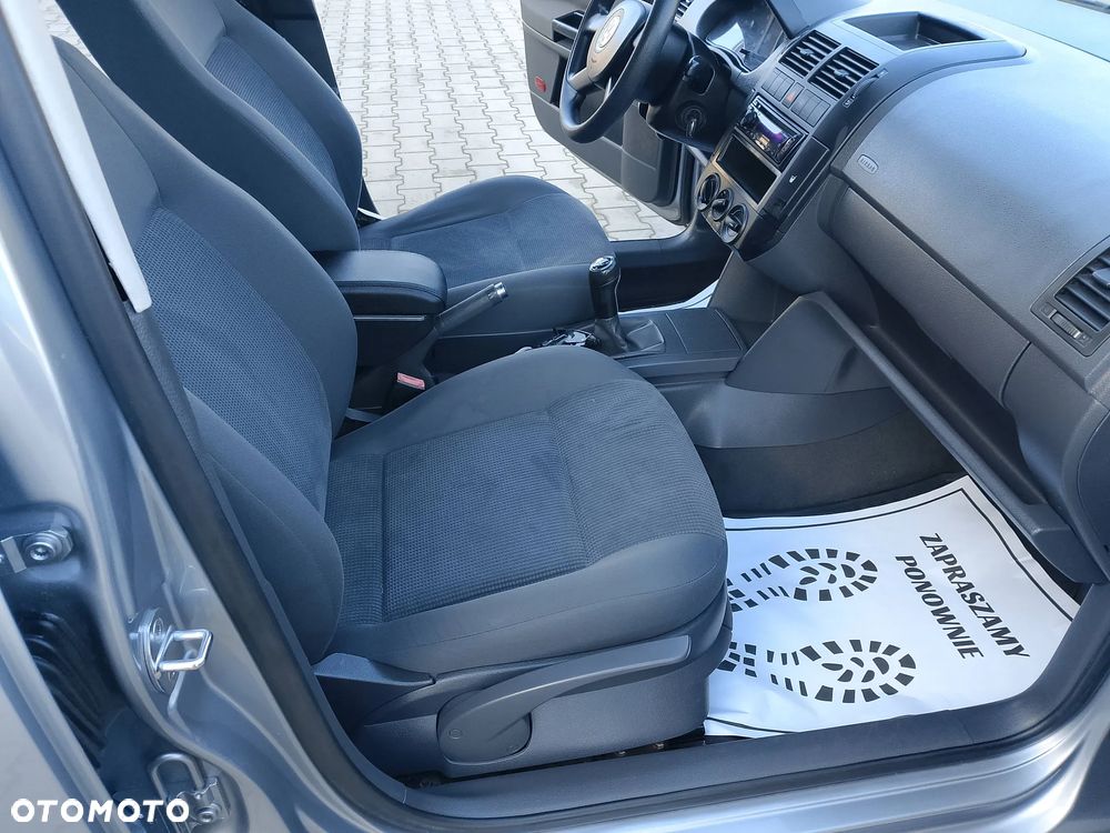Volkswagen Polo 1.2 12V Comfortline - 11