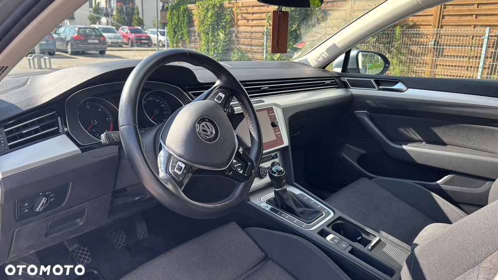 Volkswagen Passat 2.0 TDI BMT Comfortline - 5