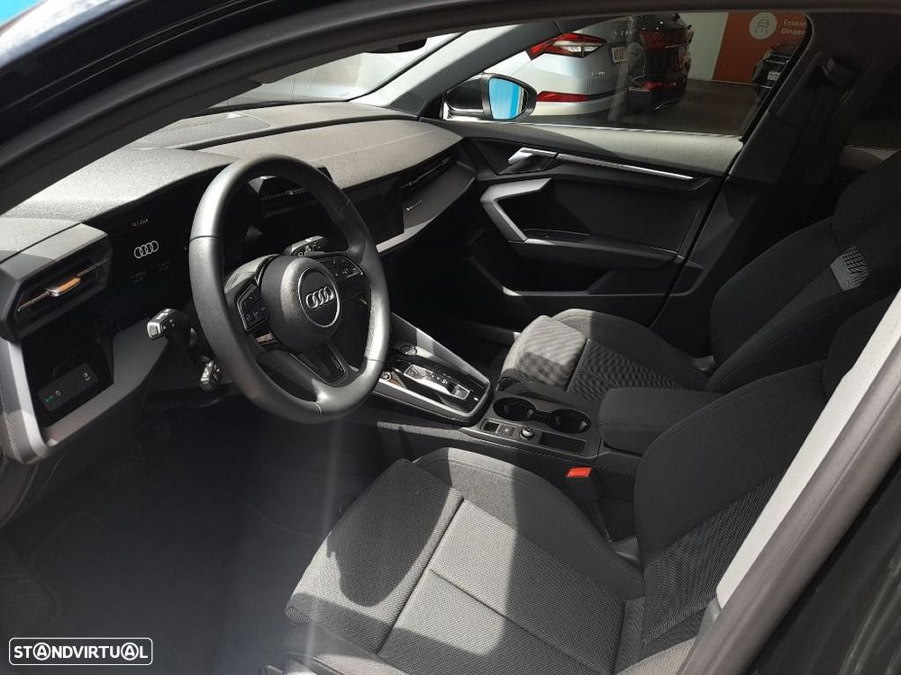 Audi A3 Limousine 30 TFSI Advanced S tronic - 16