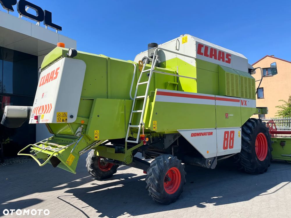 Claas Dominator 88 VX - 3