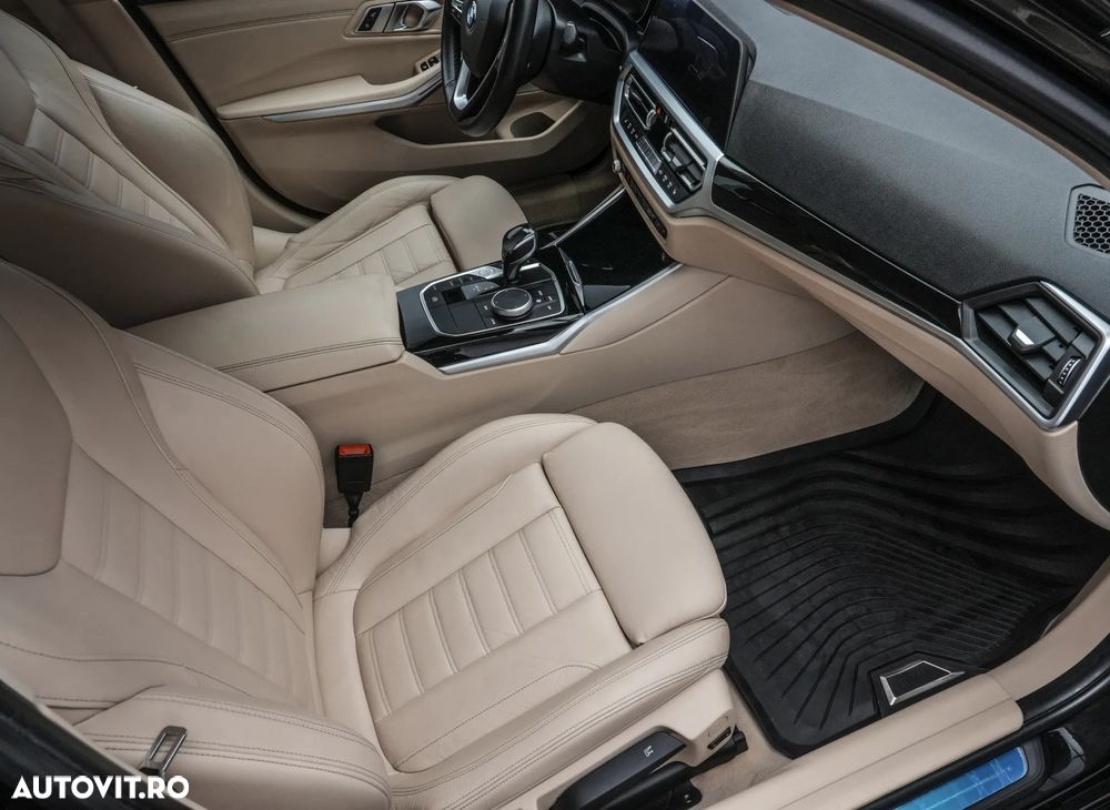 BMW Seria 3 320d xDrive AT Luxury Line - 13
