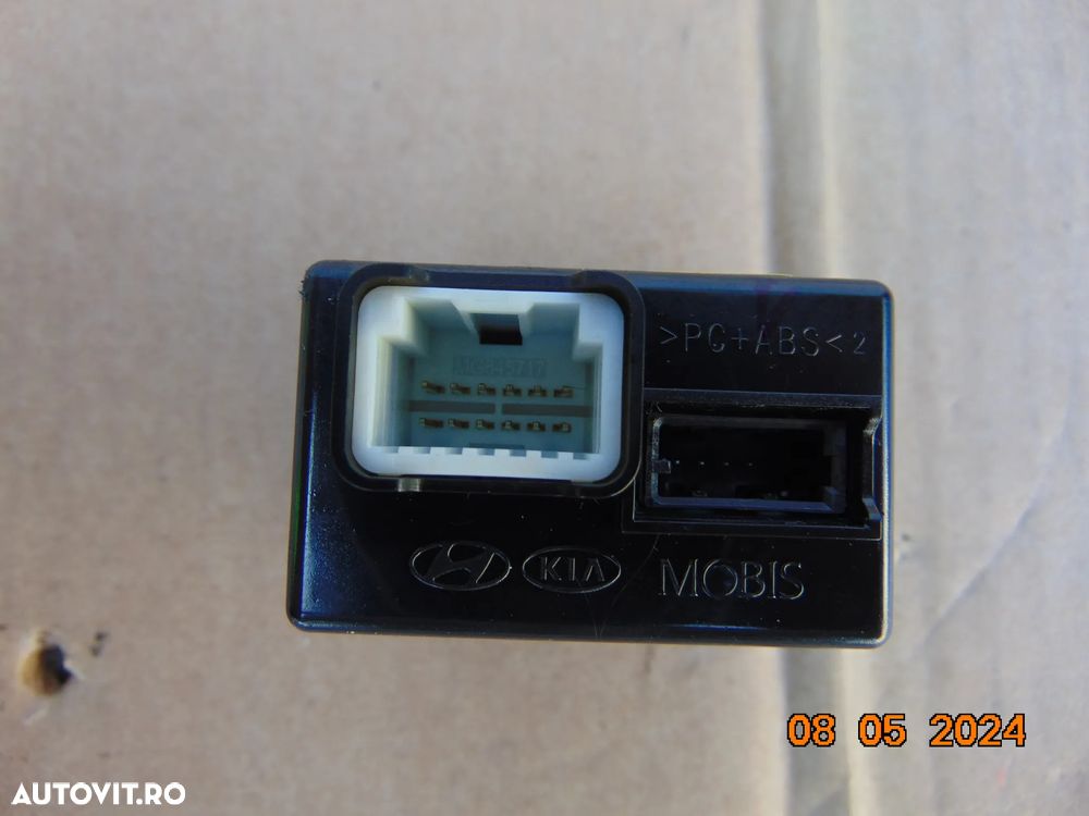 Port USB Hyundai Tucson 2014-2020 aux modul usb cod d3500 mufa usb - 7