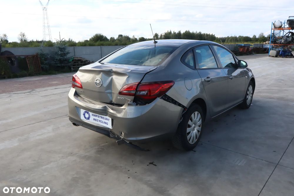 Opel Astra 1.4 T Active - 5