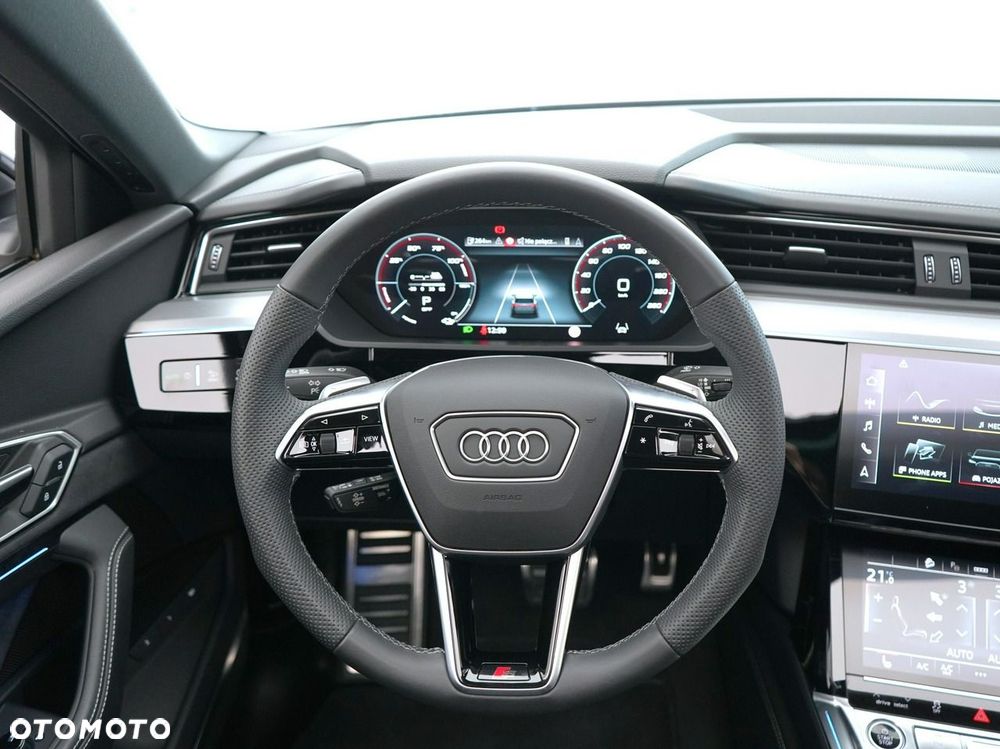 Audi Q8 - 22