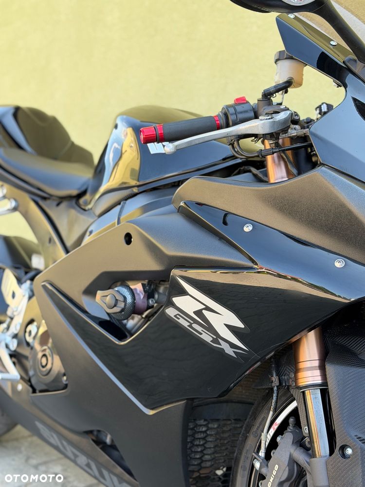 Suzuki GSX-R - 4