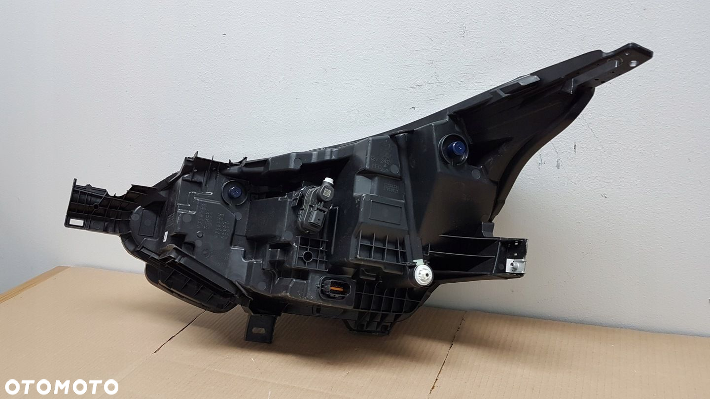 LAMPA PRZÓD PRAWA NISSAN QASHQAI III J12 LIFT FULL LED 24- - 12