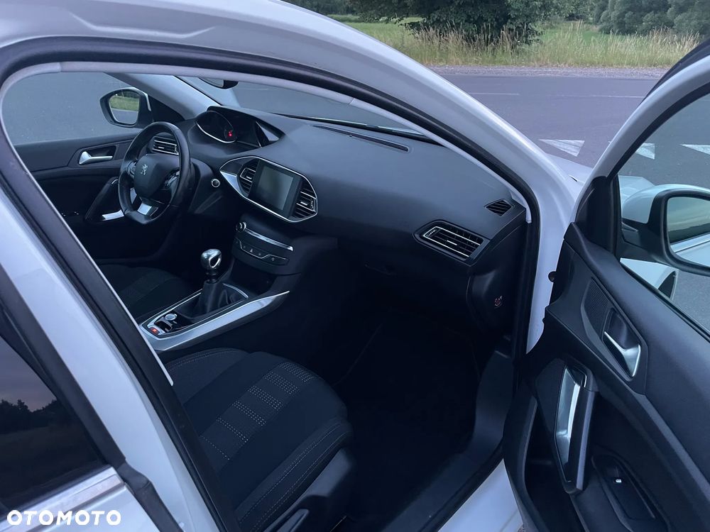 Peugeot 308 1.6 BlueHDi Business Line S&S - 9