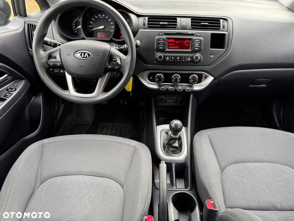 Kia Rio 1.2 Dream-Team Edition - 21
